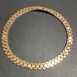 🖤VTG💕Crown TRIFARI 14” choker